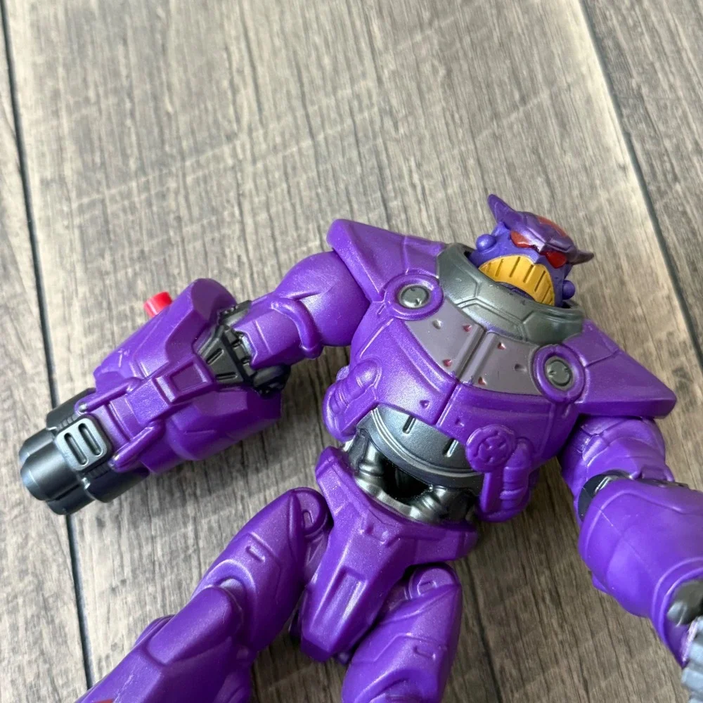 Mattel Disney Pixar Lightyear Zurg Action Figure Purple HGT34 7